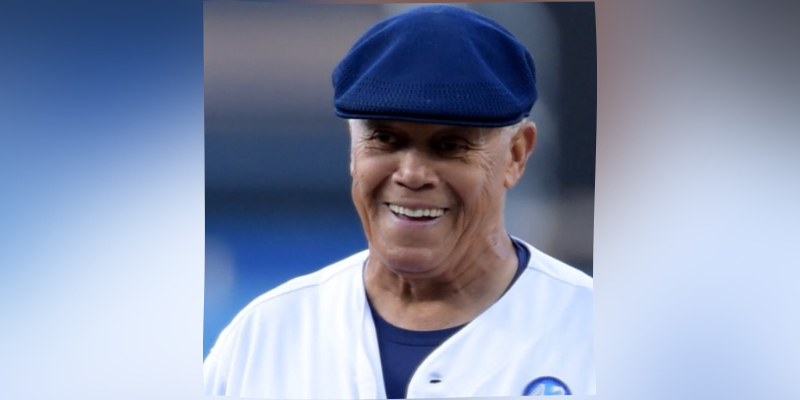 Super 70s Sports på X: Maury Wills was fired early in 1981 after growing  distracted by the smaller Maury Wills protruding from his chest.   / X